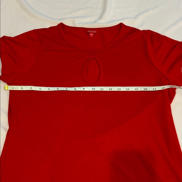 Guess Key Hole Top - Picture 8 of 10